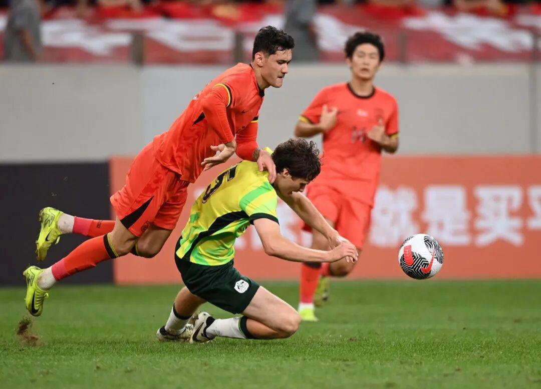 bsport-中超本周末开赛  28名新疆球员注册13支球队